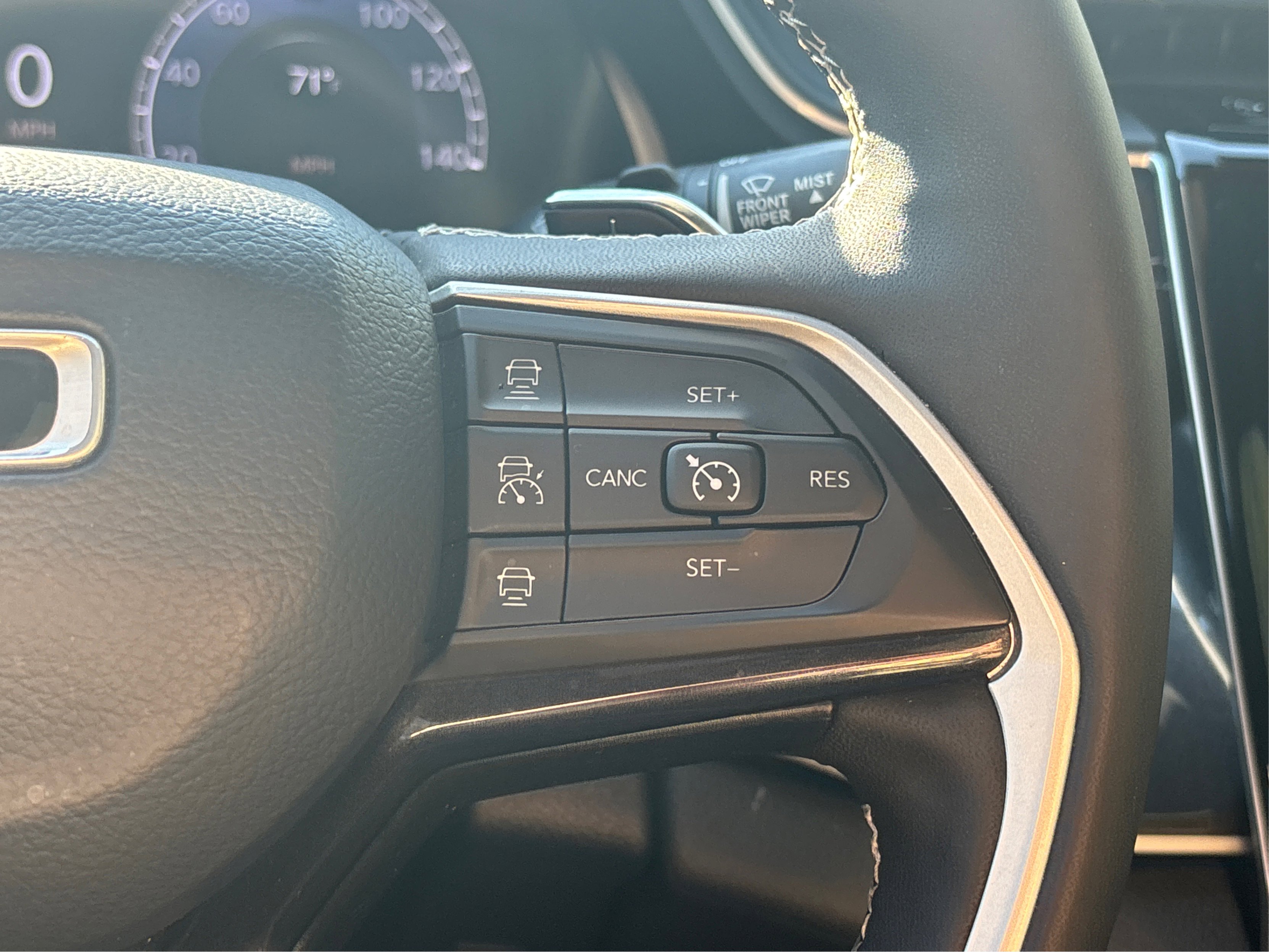 Used 2023 Jeep Grand Cherokee Altitude image 54