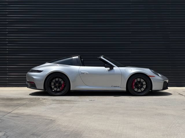 Certified 2025 Porsche 911 Targa 4 GTS AWD/4WD image 10