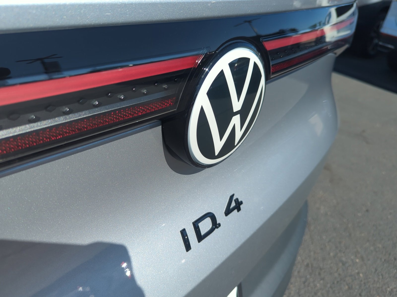 New 2025 Volkswagen ID.4 Pro S RWD image 22