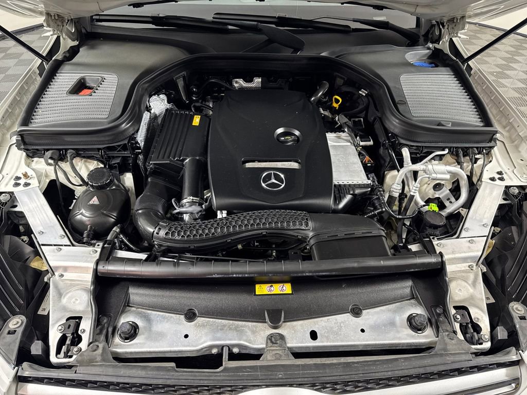 Used 2017 Mercedes-Benz GLC 300 image 11