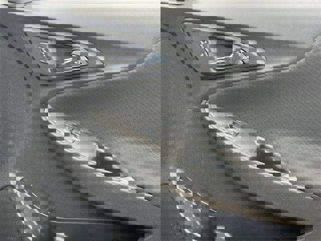 Used 2023 Chevrolet Malibu LT image 28