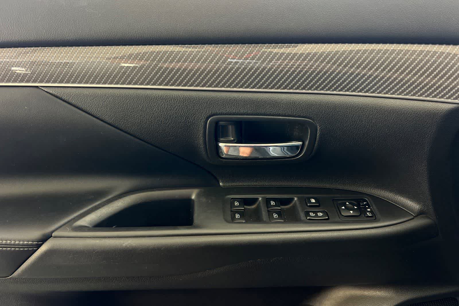Used 2019 Mitsubishi Outlander SEL FWD image 15