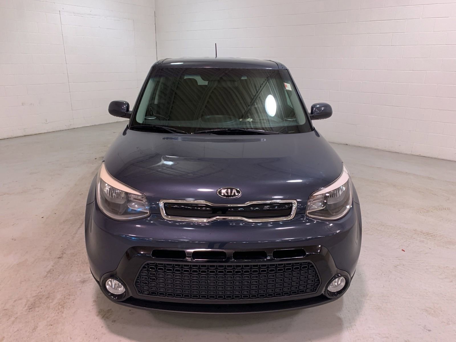 Used 2016 Kia Soul + image 3