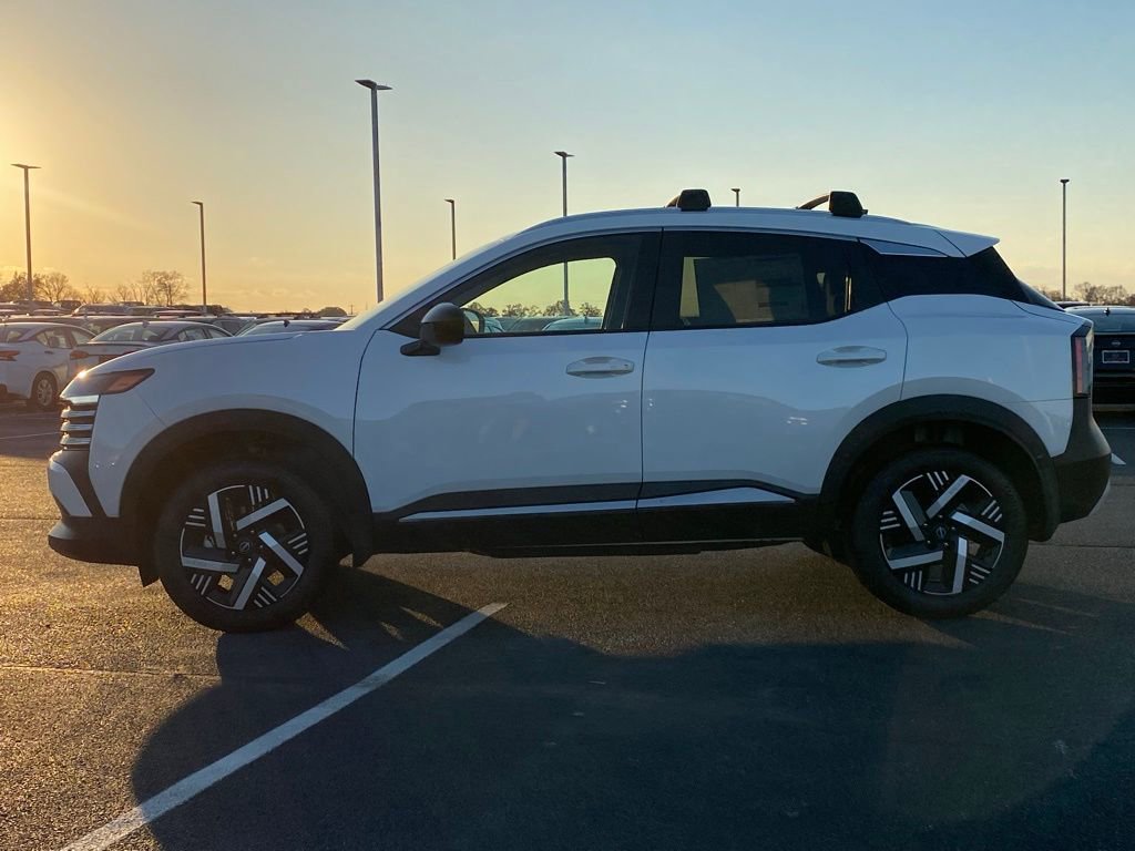 New 2026 Nissan Kicks SV w/ SV Premium Package image 7