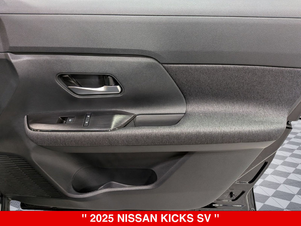 Certified 2025 Nissan Kicks SV w/ SV Premium Package AWD/4WD image 34