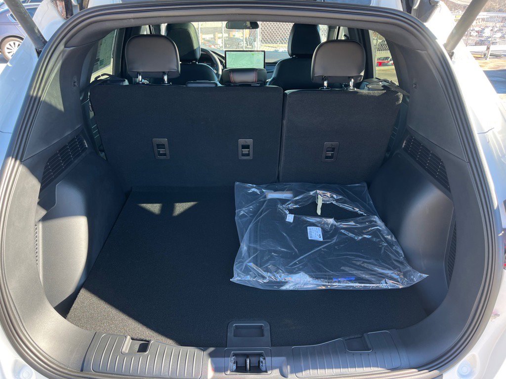 New 2026 Ford Escape ST-Line w/ Tech Pack #1 image 19