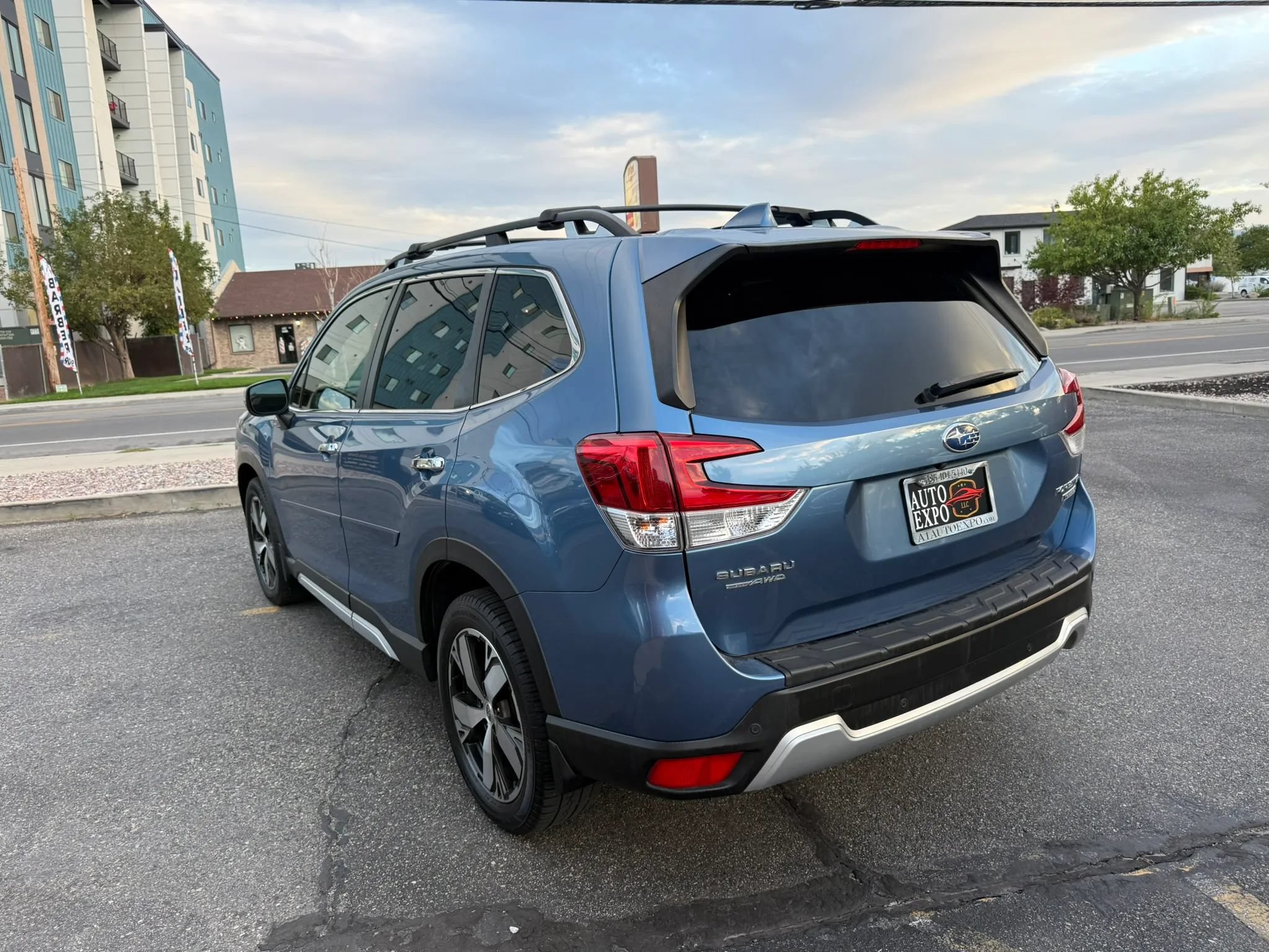 Used 2019 Subaru Forester Touring w/ Popular Package #3 AWD/4WD image 8
