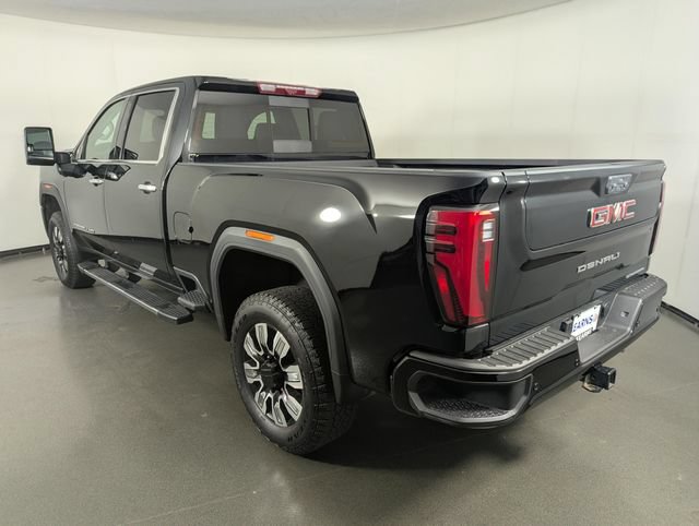 Used 2025 GMC Sierra 2500 Denali w/ Technology Package AWD/4WD image 5