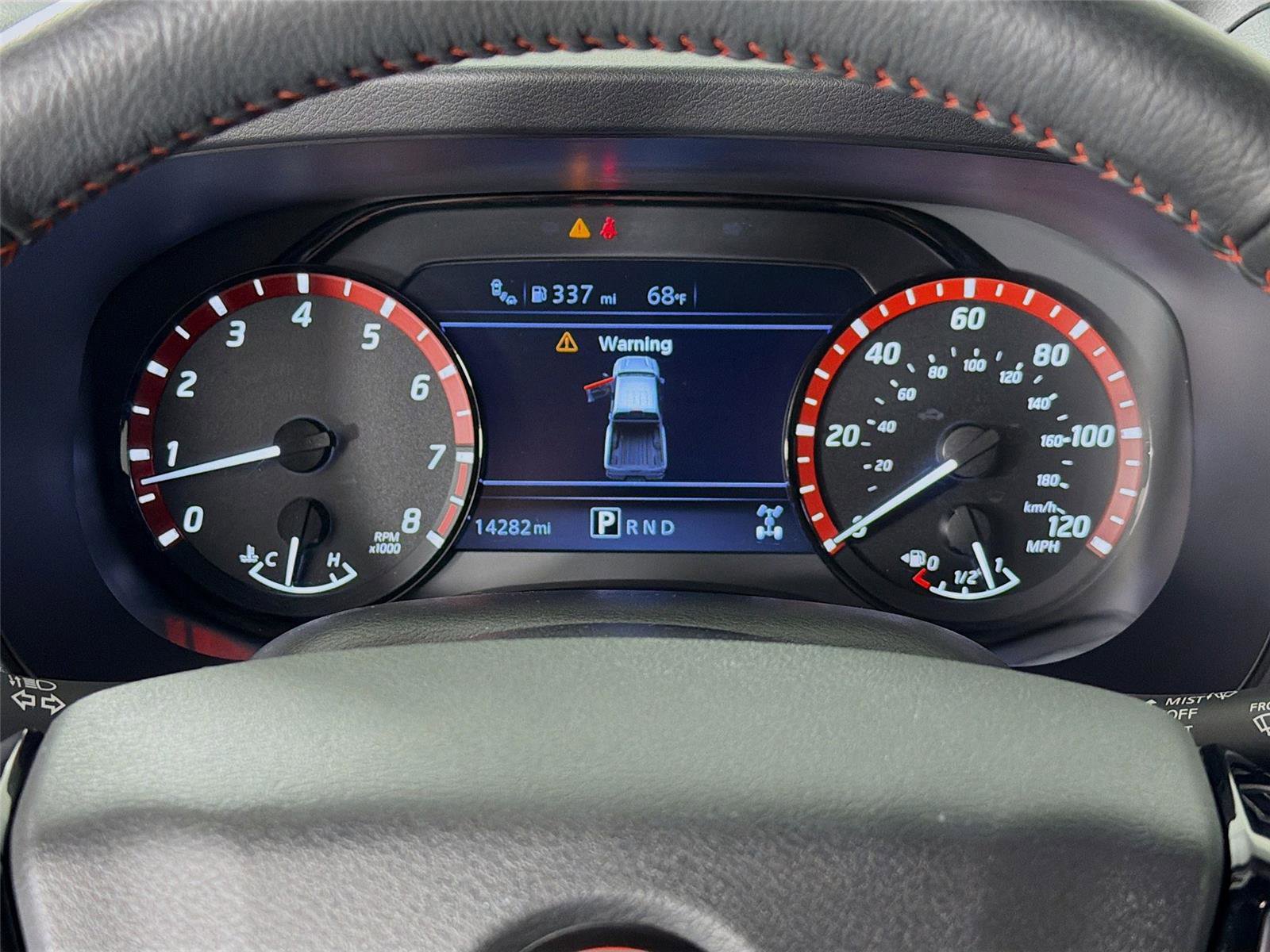 Used 2025 Nissan Frontier PRO-4X w/ Pro Convenience Package image 13