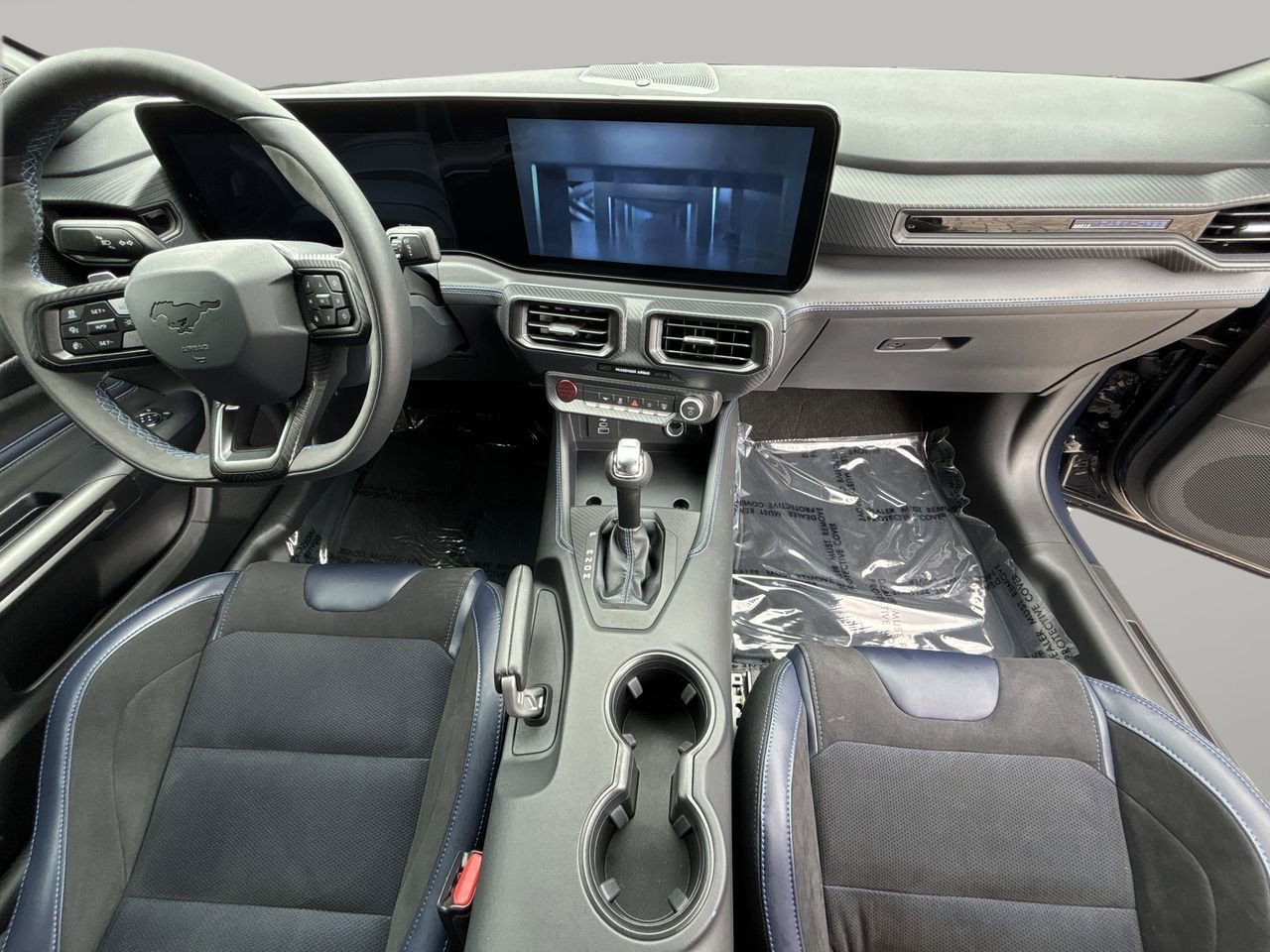 Used 2025 Ford Mustang Dark Horse image 12
