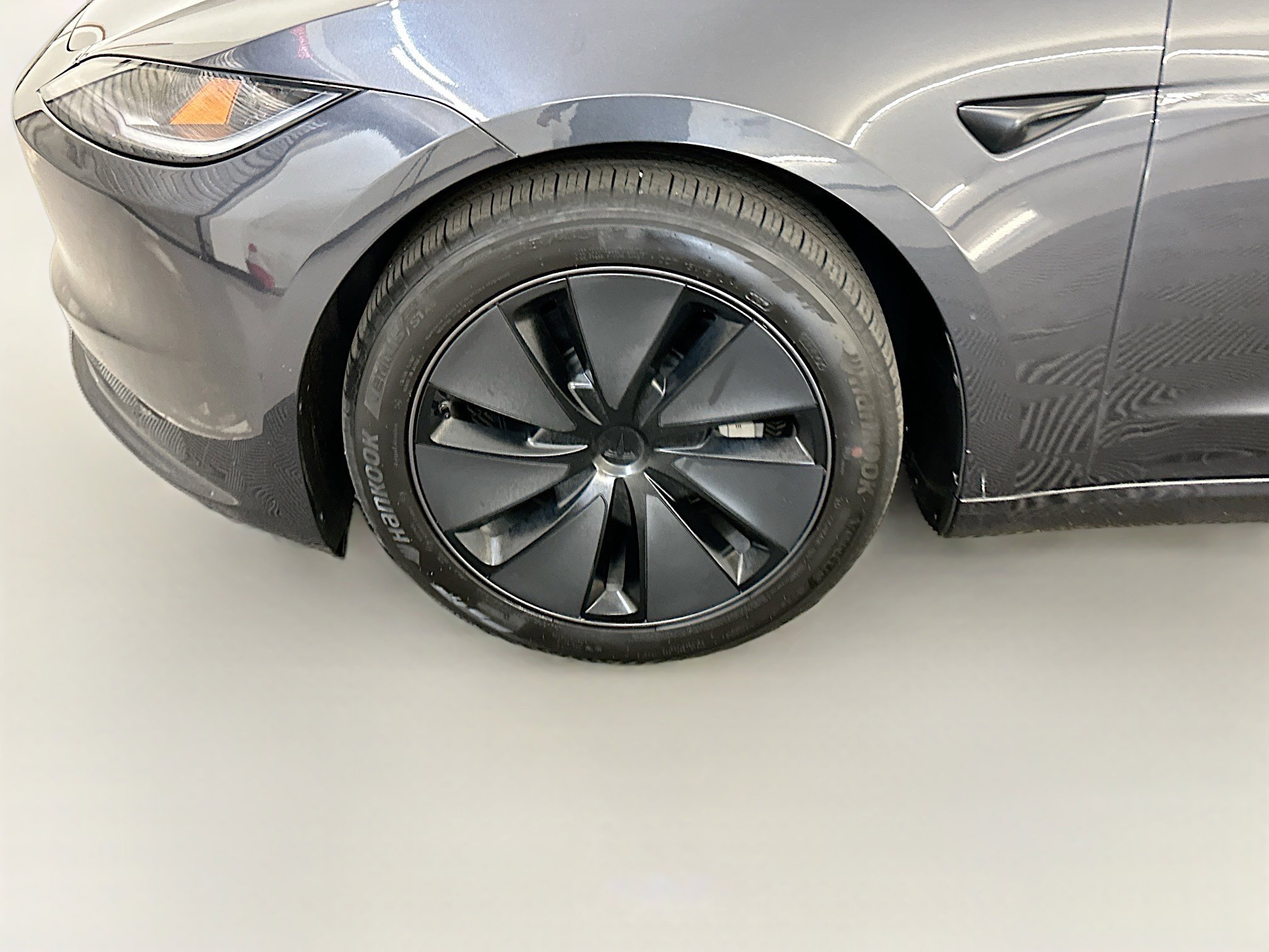 Used 2024 Tesla Model 3 Long Range AWD/4WD image 11