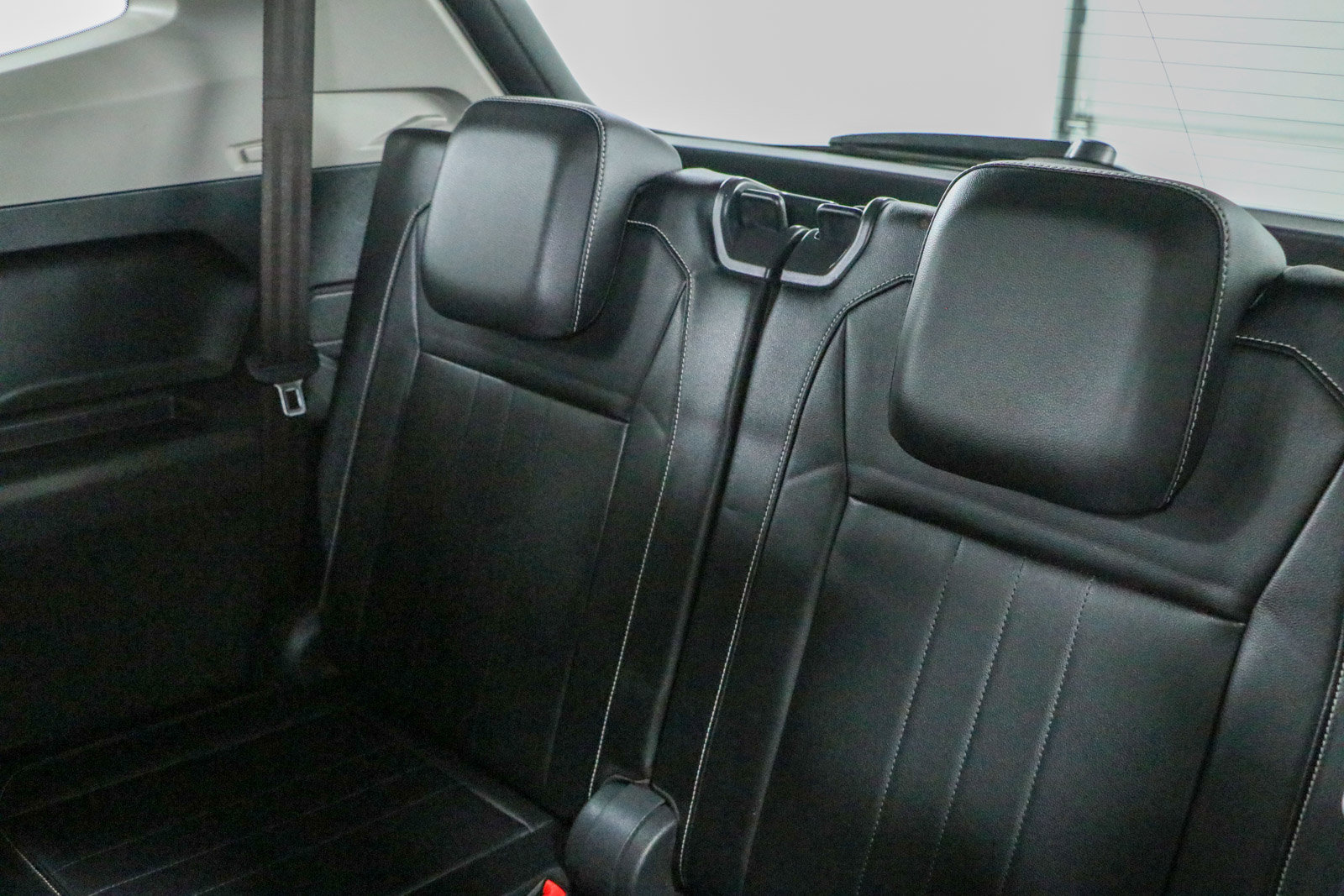 Used 2022 Volkswagen Tiguan SE FWD image 26