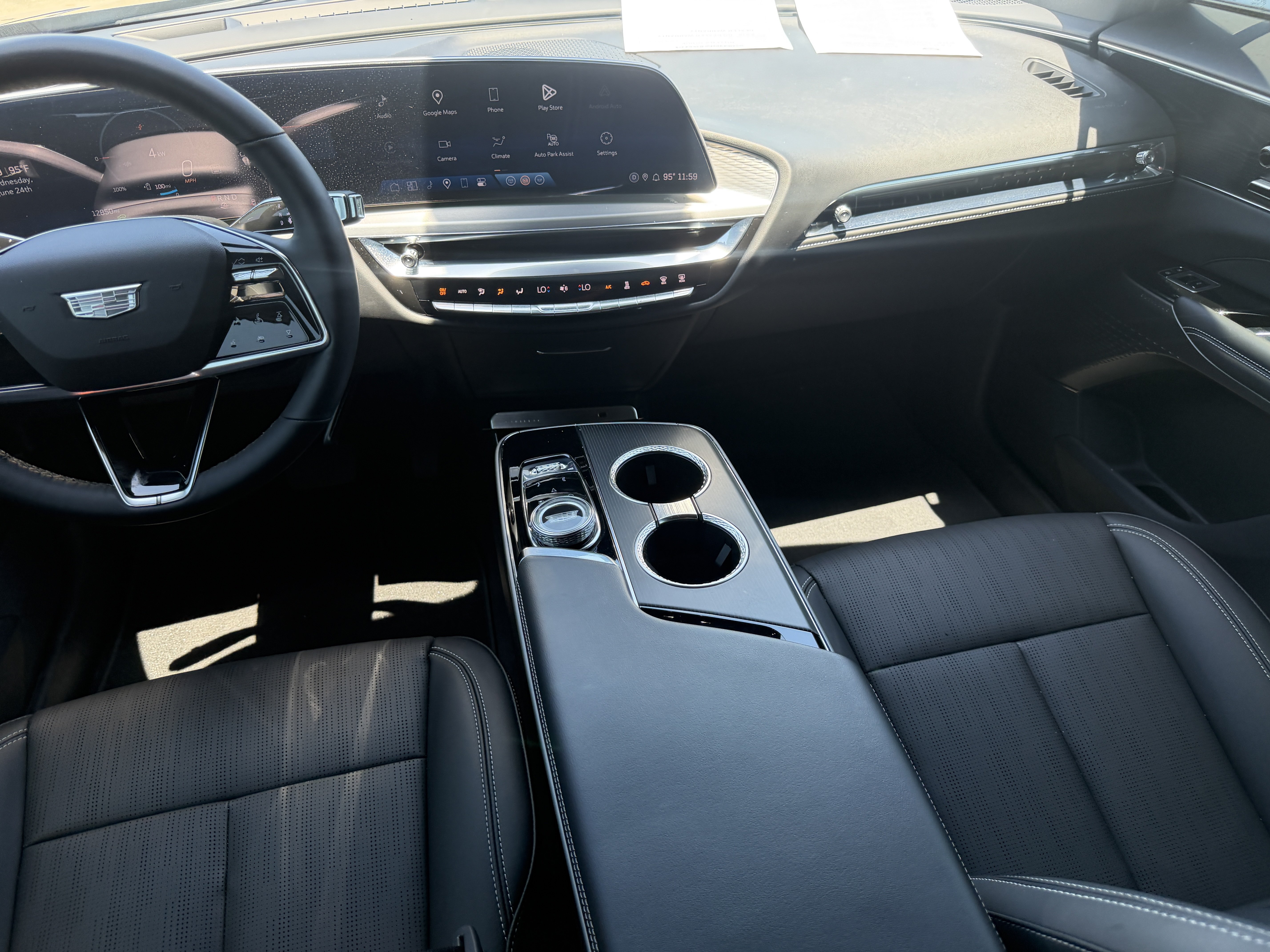 Certified 2024 Cadillac Lyriq Sport AWD/4WD image 15