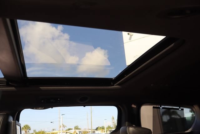 Used 2019 Chrysler Pacifica Limited FWD image 52
