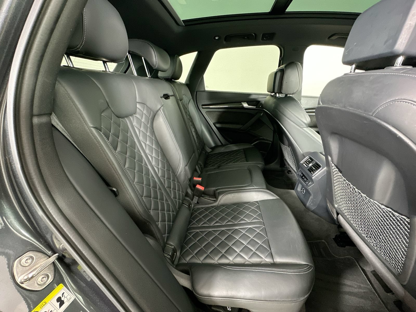 Used 2018 Audi SQ5 Prestige w/ Prestige Package AWD/4WD image 41