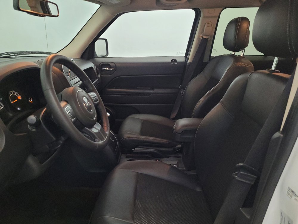Used 2016 Jeep Patriot Sport w/ Power Value Group AWD/4WD image 17