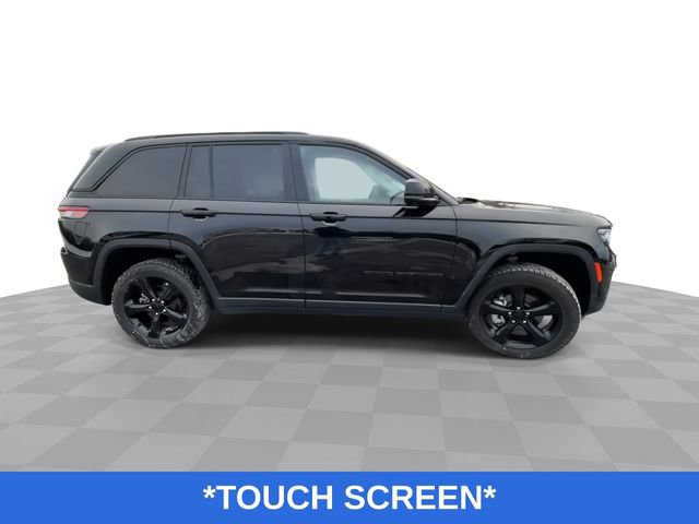 Used 2023 Jeep Grand Cherokee Limited w/ Luxury Tech Group II image 10