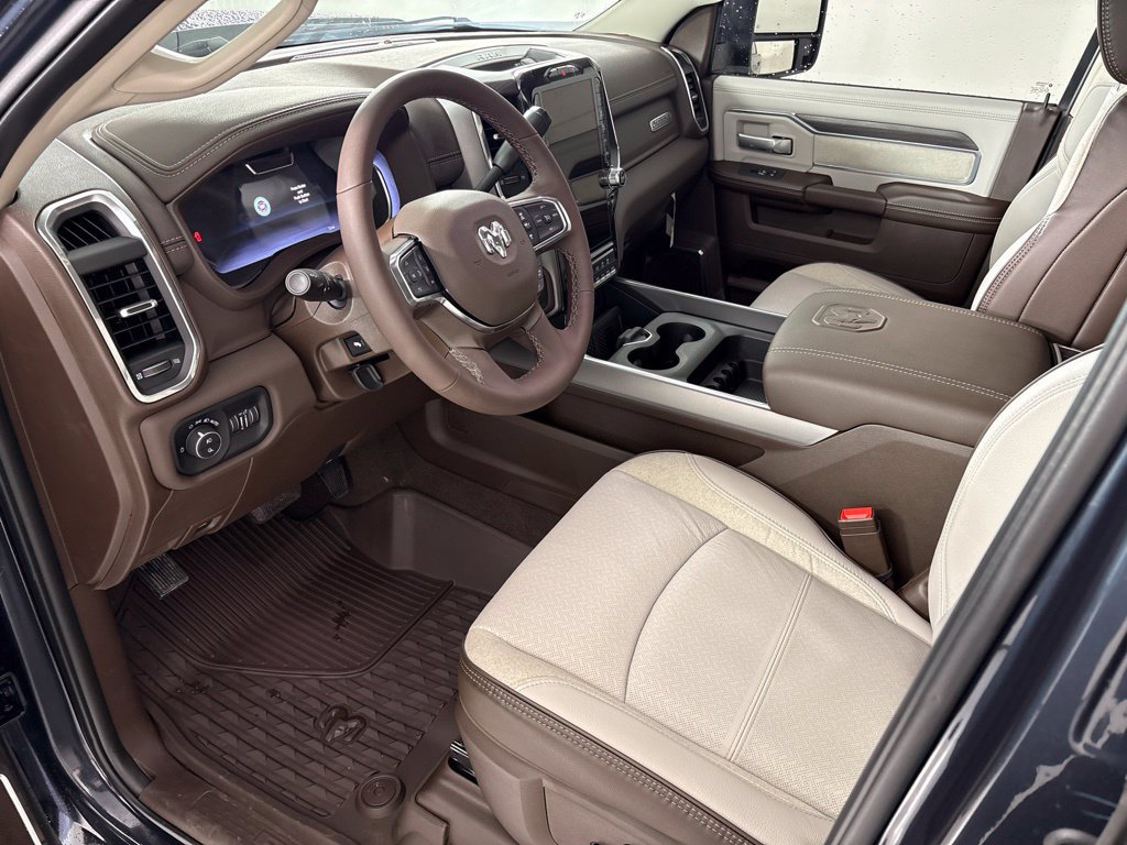 New 2027 RAM 3500 Laramie AWD/4WD image 31