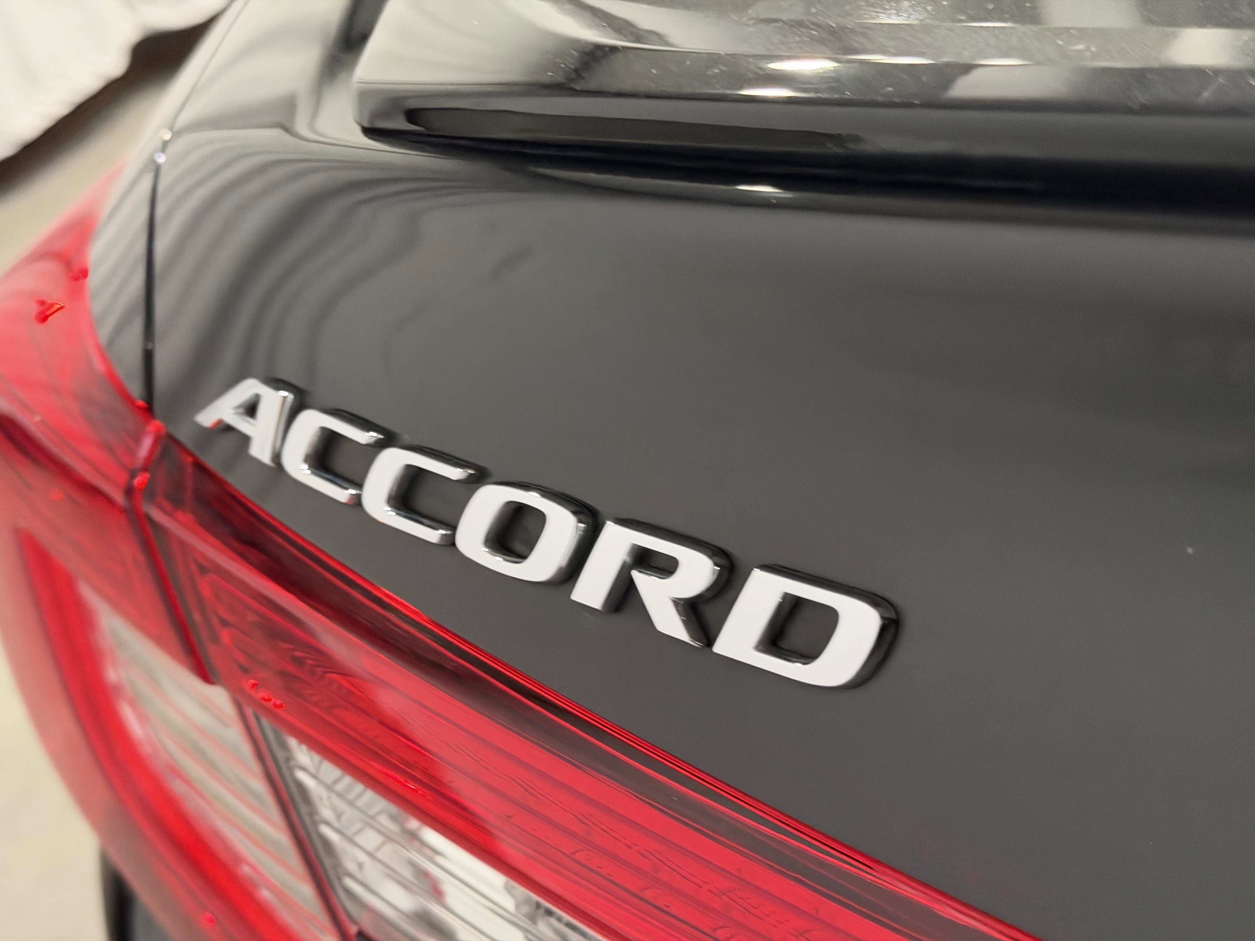 Used 2020 Honda Accord Sport image 24