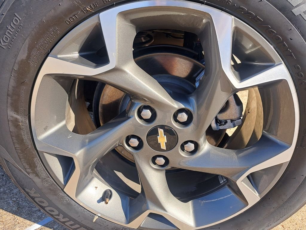 Used 2024 Chevrolet Trax LT image 24