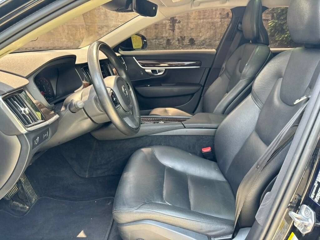 Used 2019 Volvo S90 T6 Momentum AWD/4WD image 9