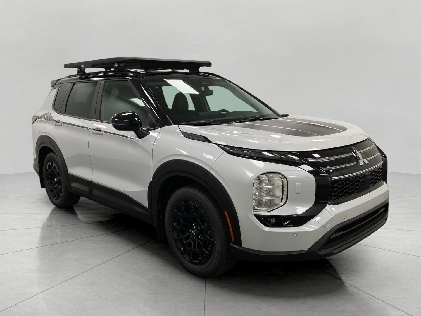 New 2025 Mitsubishi Outlander SE