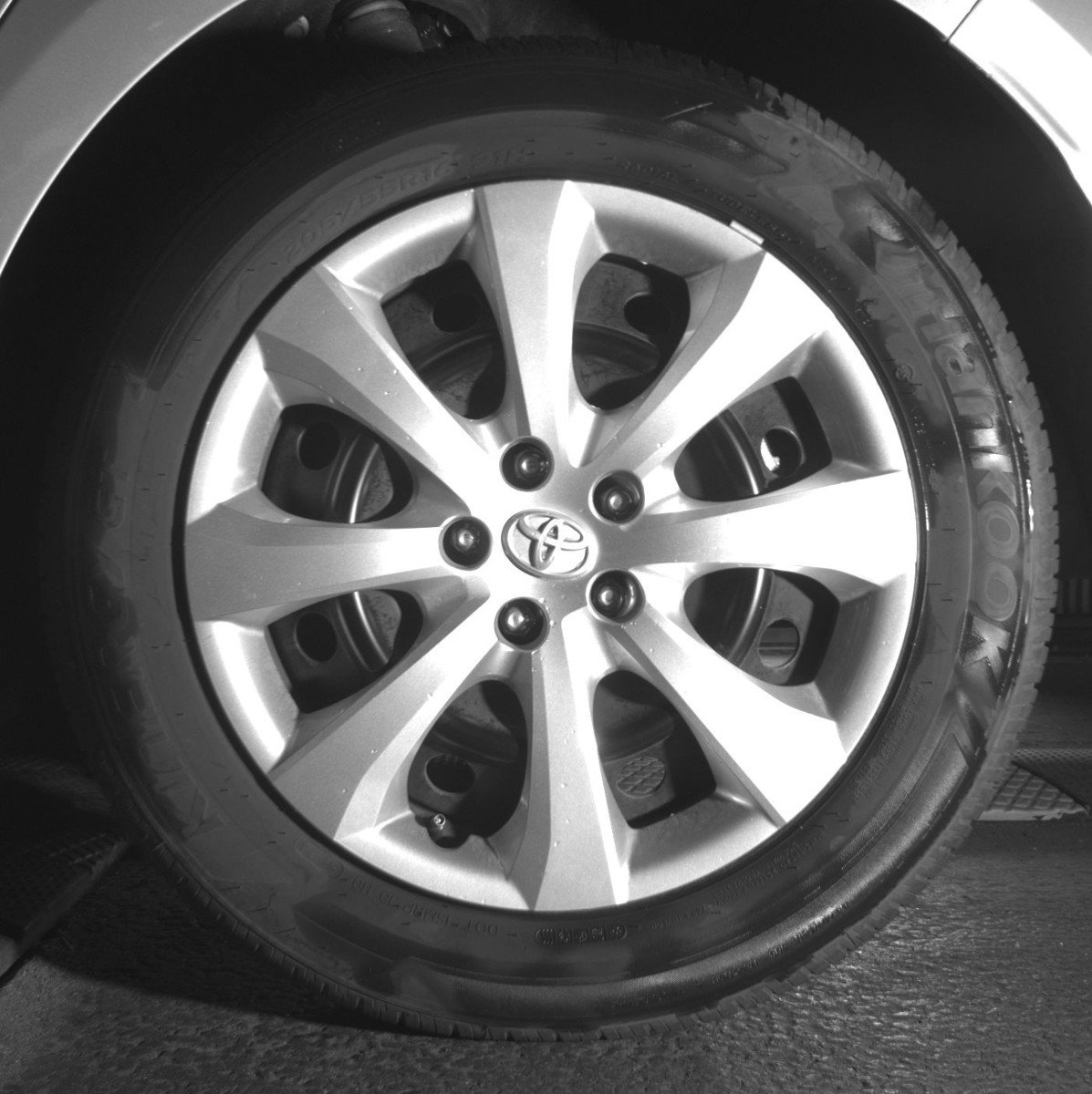 Used 2025 Toyota Corolla LE FWD image 14