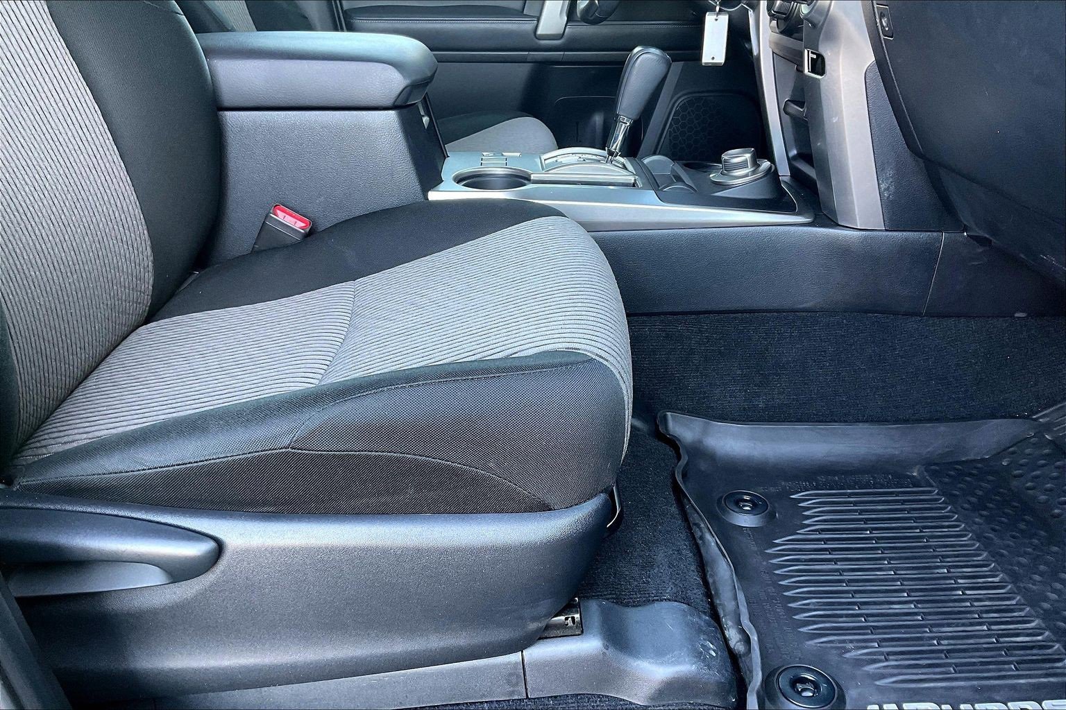 Used 2019 Toyota 4Runner SR5 image 21