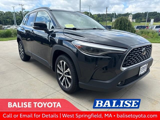 Used 2025 Toyota Corolla Cross XLE