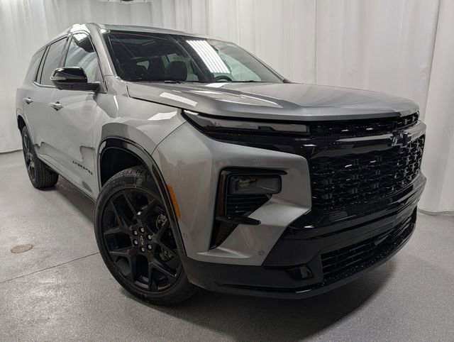 New 2026 Chevrolet Traverse RS image 2
