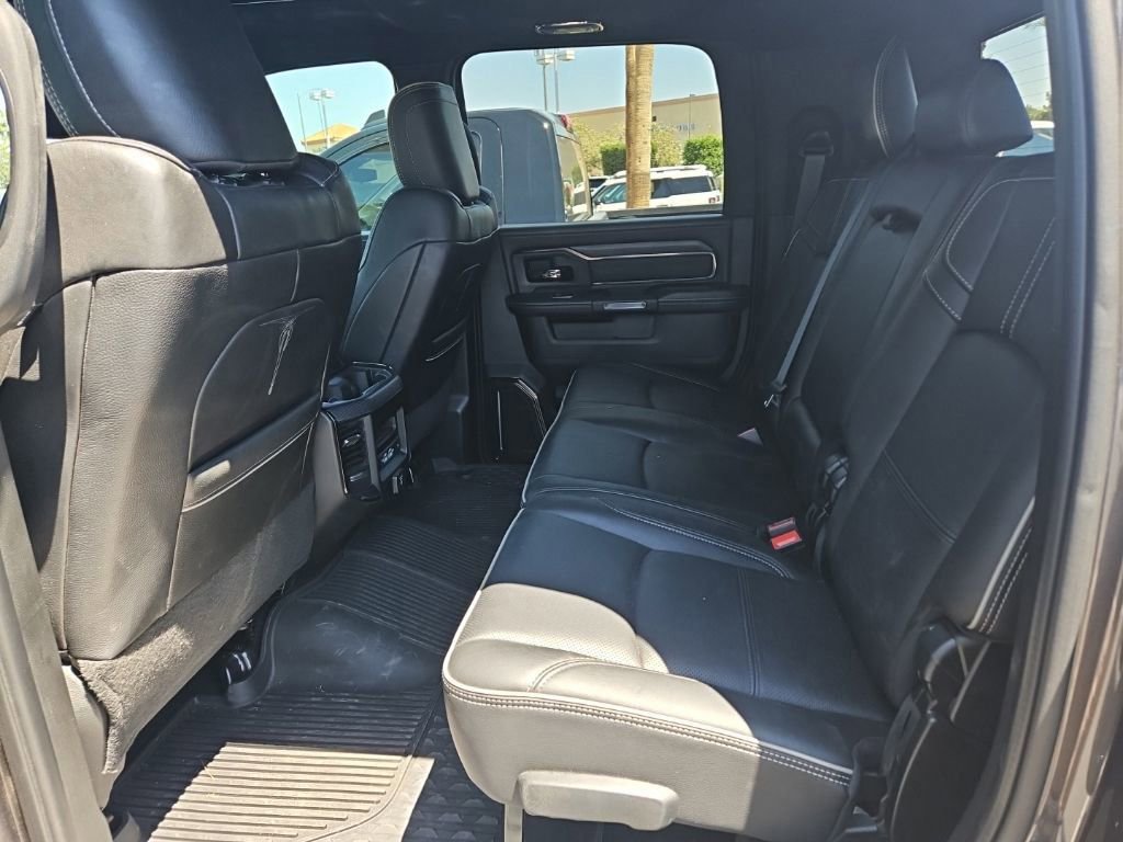 Used 2024 RAM 3500 Limited AWD/4WD image 3