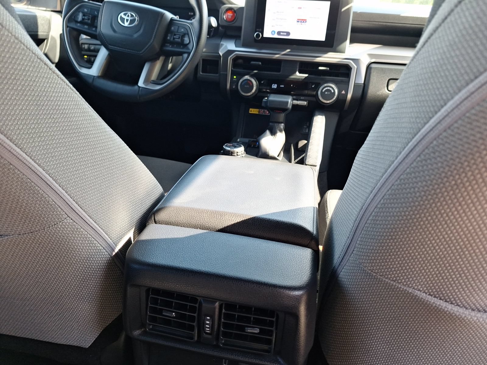 Used 2025 Toyota 4Runner TRD Off-Road AWD/4WD image 30
