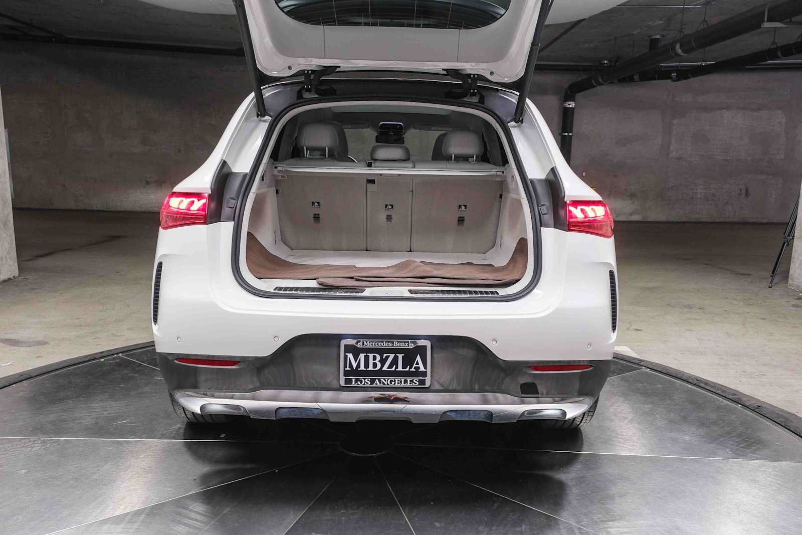 Certified 2023 Mercedes-Benz EQE 350+ 4MATIC SUV image 29