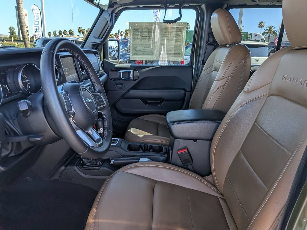 Used 2022 Jeep Wrangler Unlimited Sahara AWD/4WD image 15