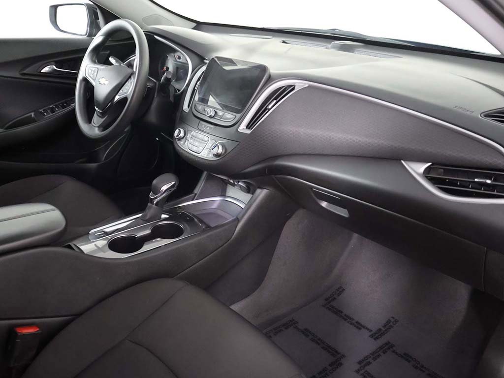 Used 2024 Chevrolet Malibu LT image 25