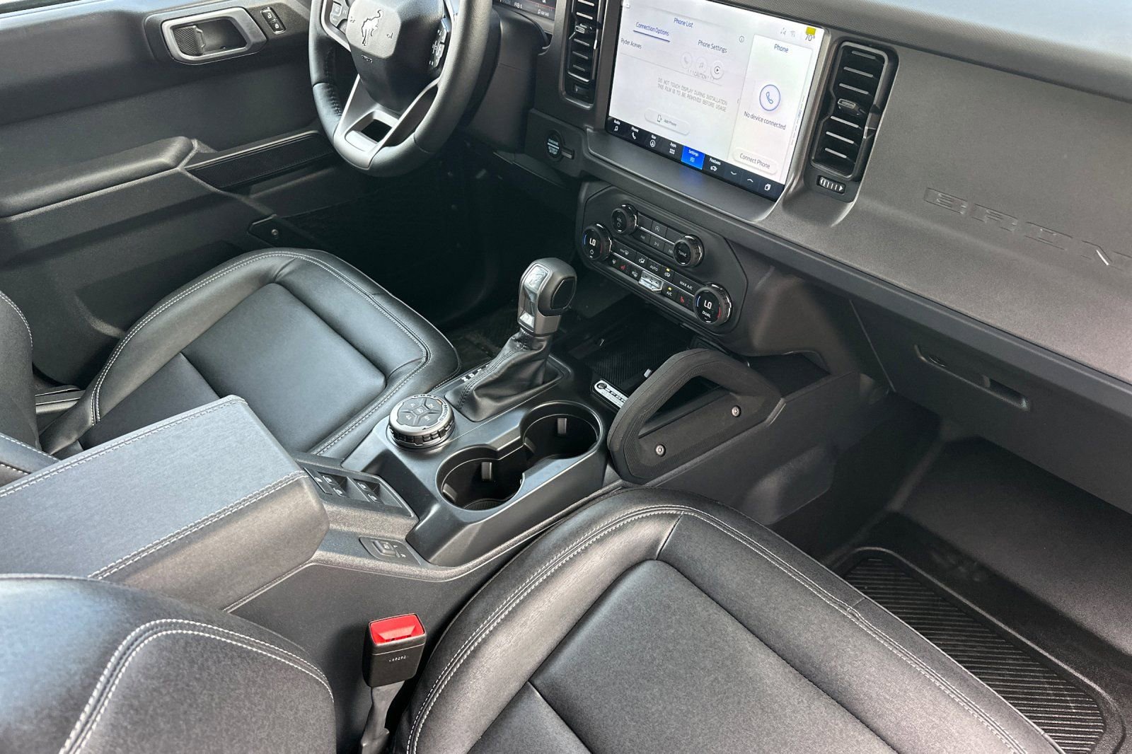 New 2025 Ford Bronco Badlands image 16