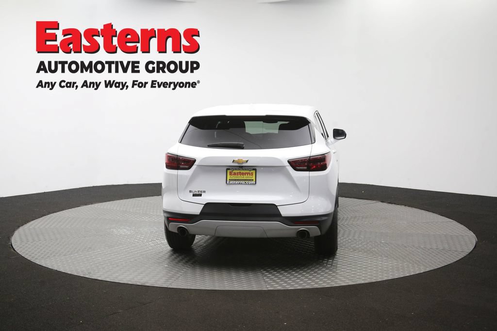 Used 2025 Chevrolet Blazer LT FWD image 40