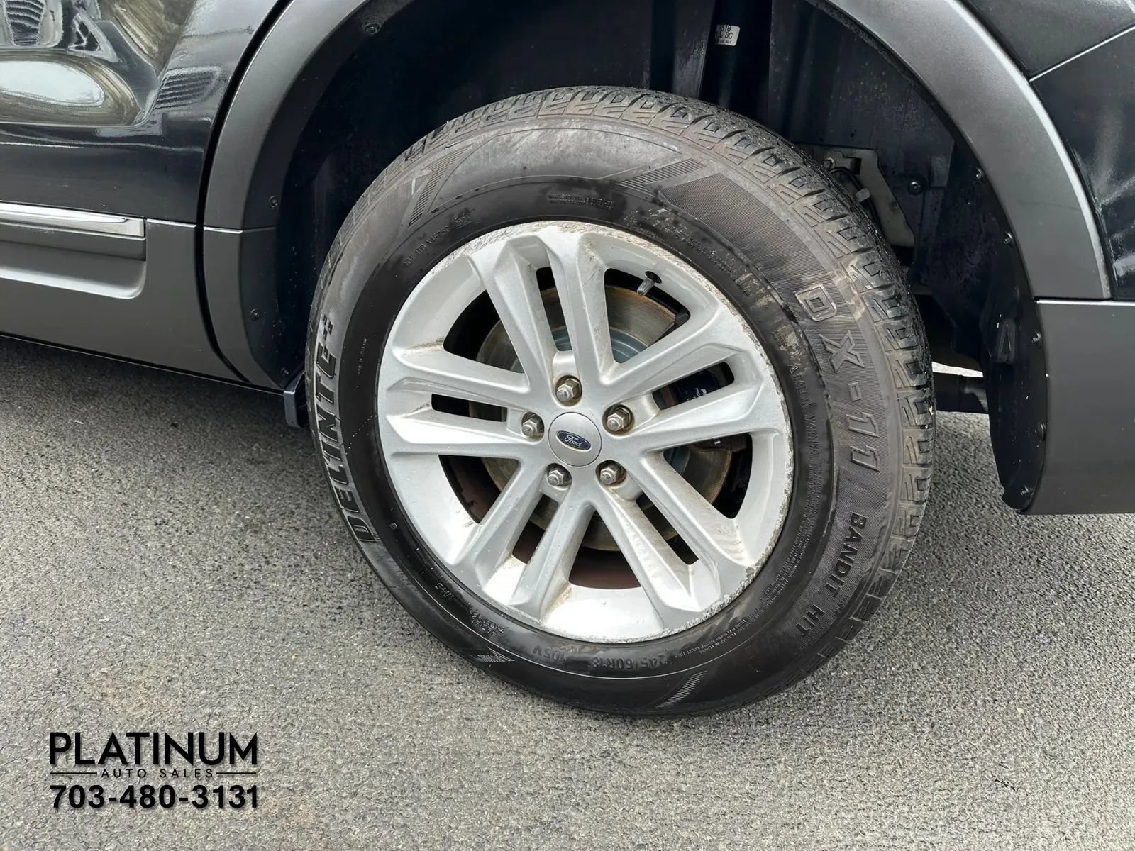 Used 2014 Ford Explorer XLT w/ Equipment Group 202A AWD/4WD image 24