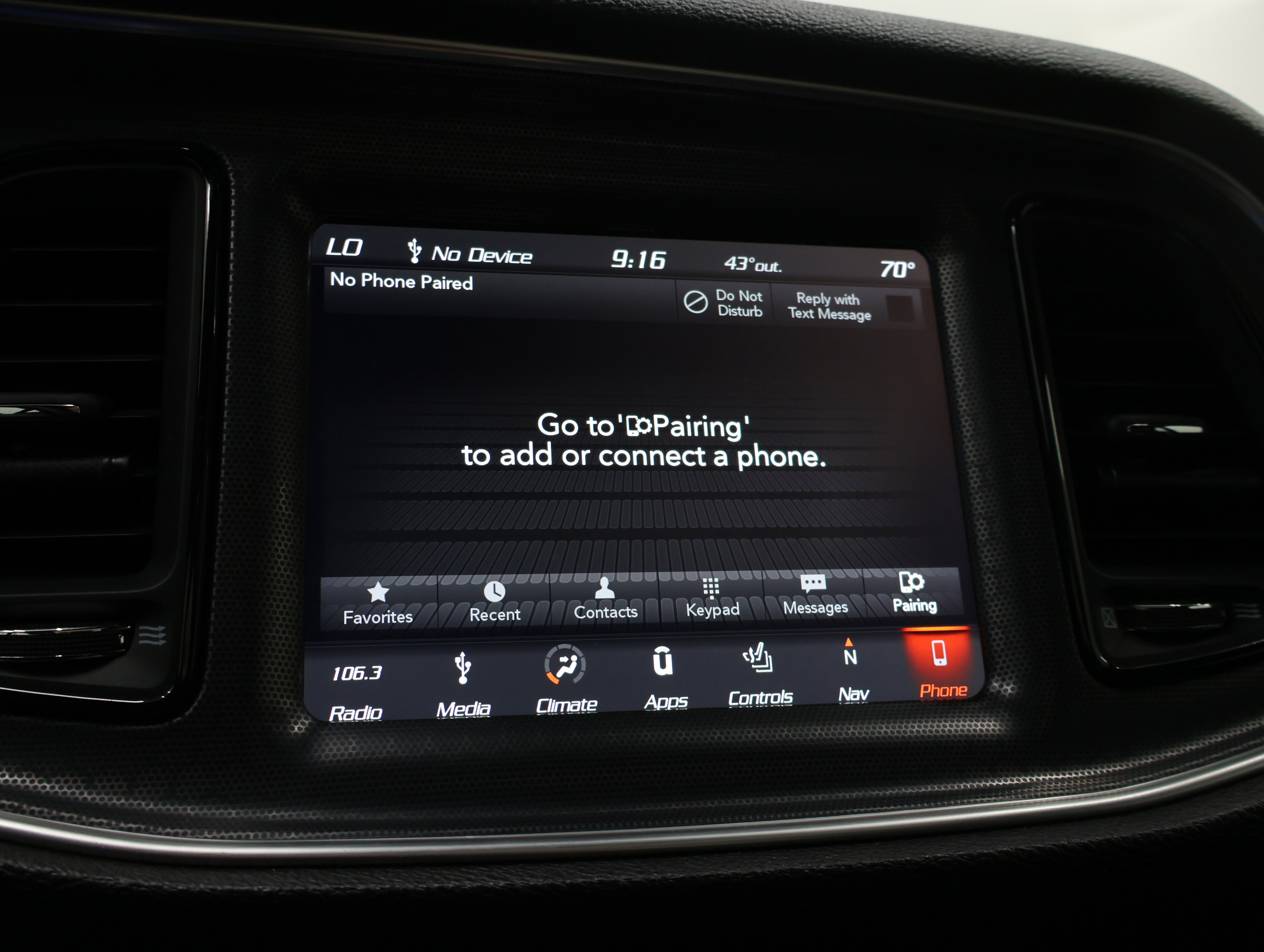 Used 2018 Dodge Challenger SRT w/ Technology Group image 47