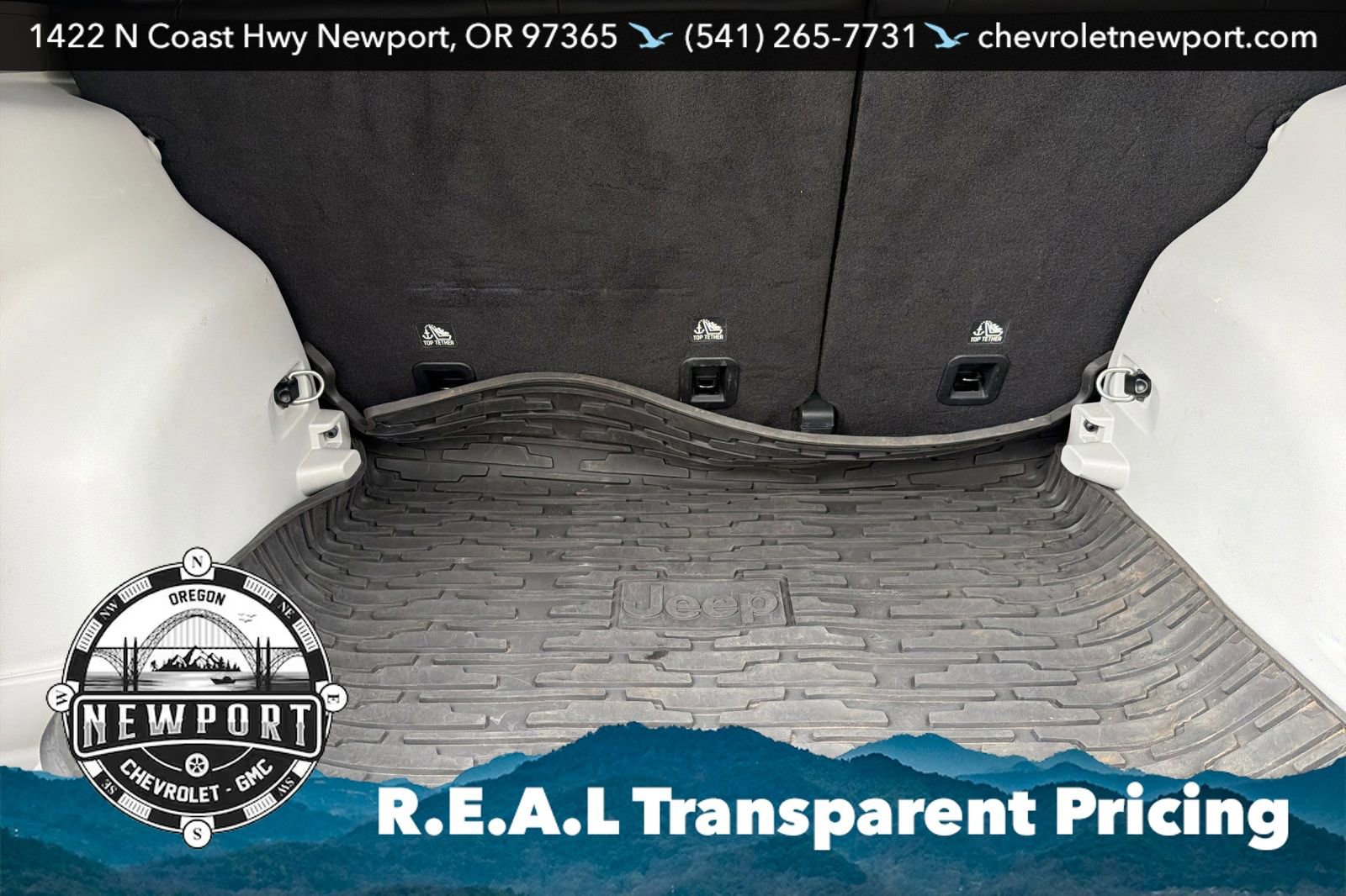 Used 2023 Jeep Compass Latitude AWD/4WD image 15