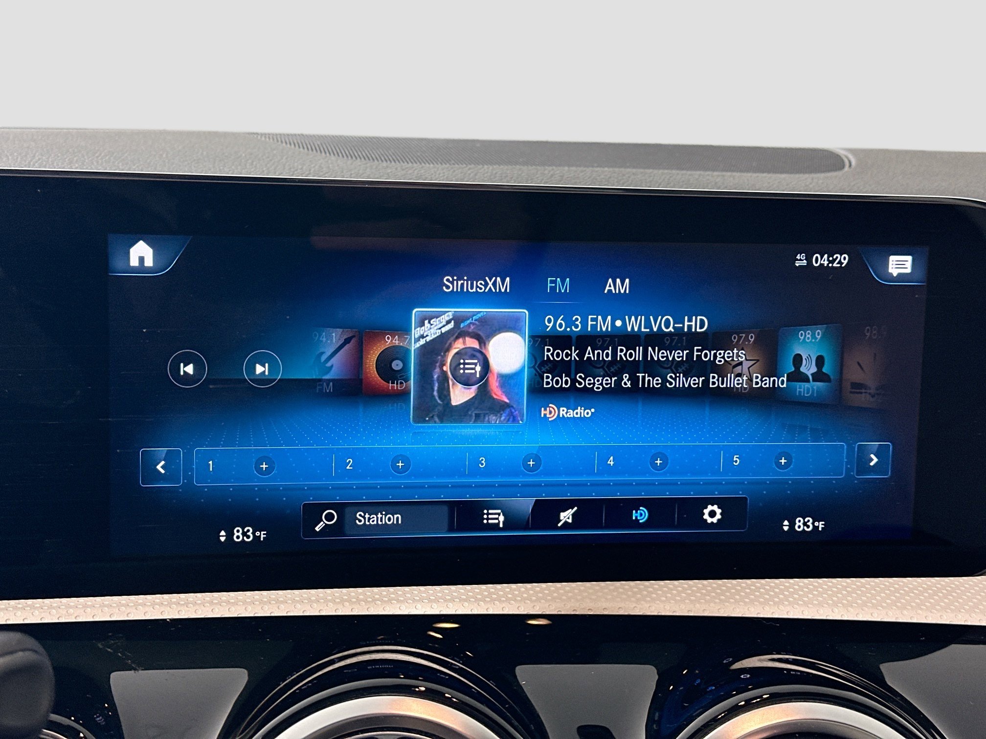 Certified 2022 Mercedes-Benz A 220 4MATIC image 17