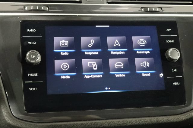 Used 2024 Volkswagen Tiguan SE R-Line AWD/4WD image 35