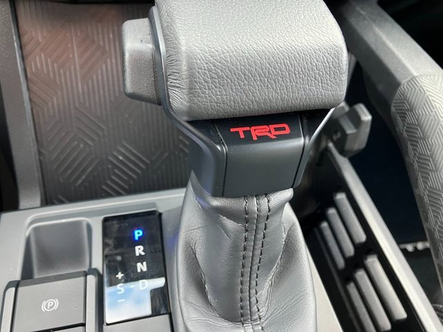 Used 2025 Toyota Tacoma TRD Off-Road image 13