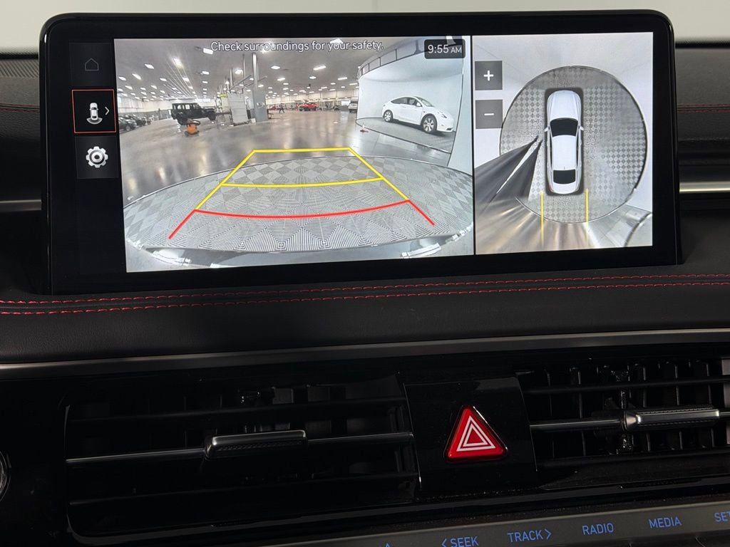 Used 2025 Genesis G70 3.3T Advanced w/ Sport Prestige Package image 22