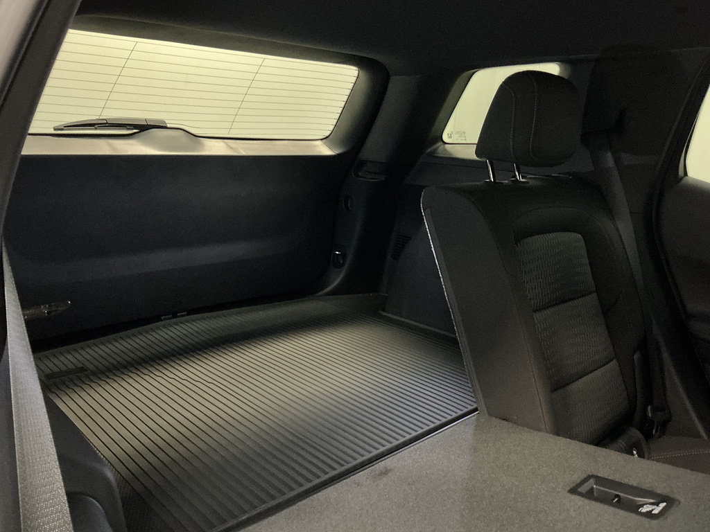 New 2027 Chevrolet Equinox LT w/ LPO, Floor Liner Package AWD/4WD image 29