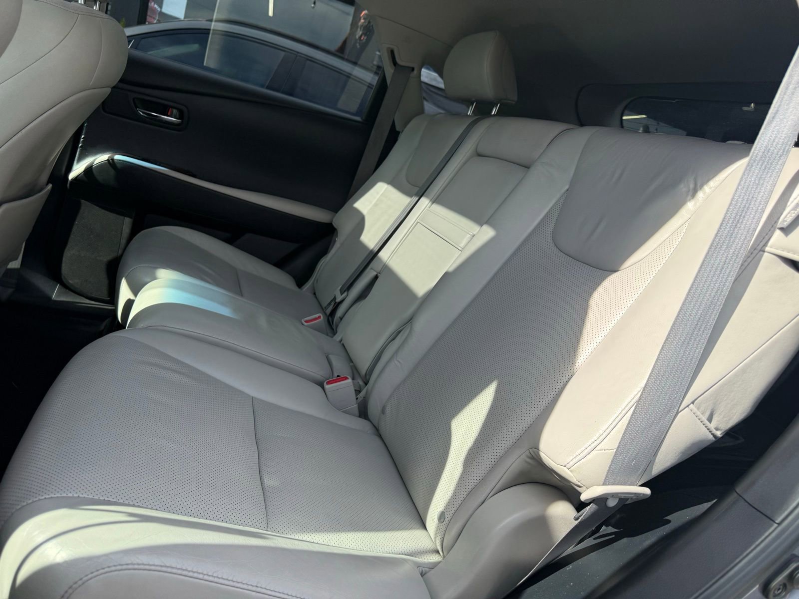 Used 2012 Lexus RX 450h AWD w/ Premium Pkg image 11