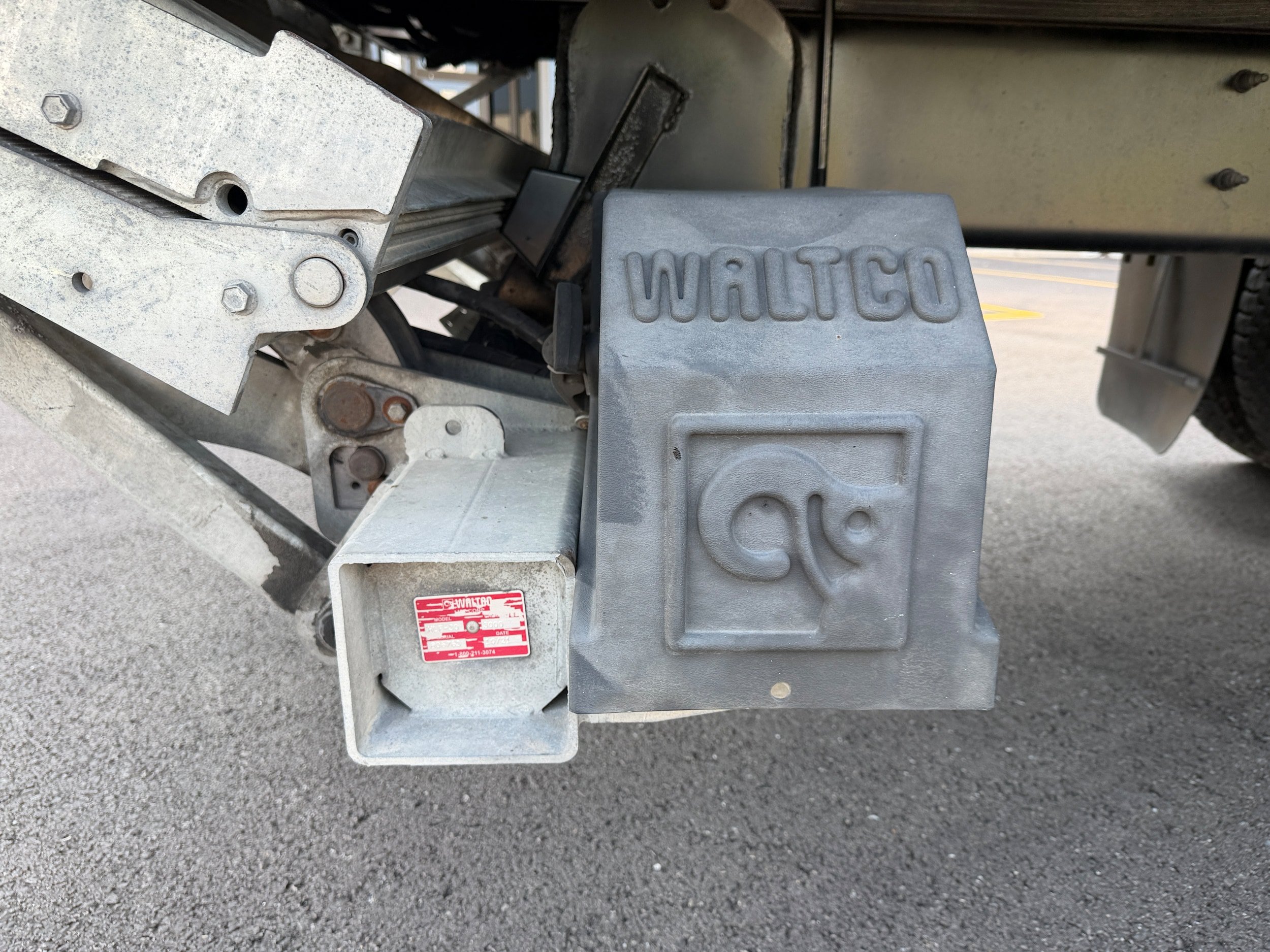 Used 2022 Ford F650 2WD Regular Cab Super Duty image 24