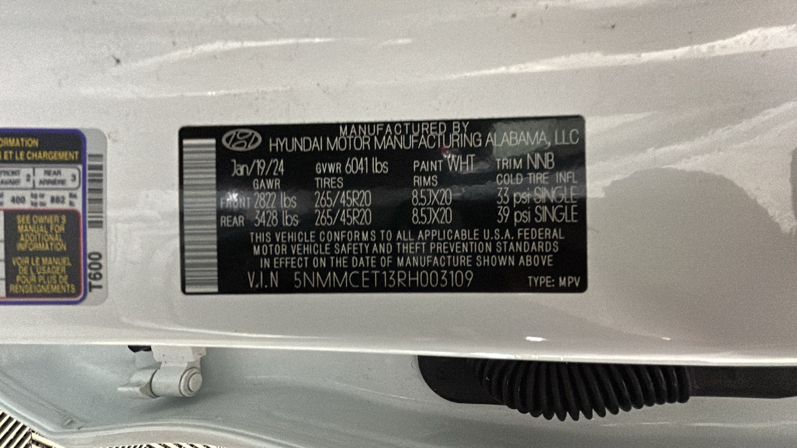 Used 2024 Genesis Electrified GV70 AWD/4WD image 12