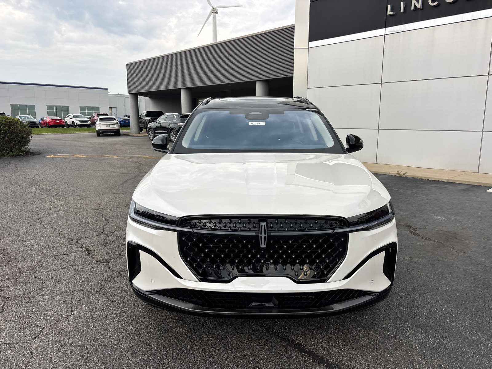 New 2026 Lincoln Nautilus Reserve AWD/4WD image 2
