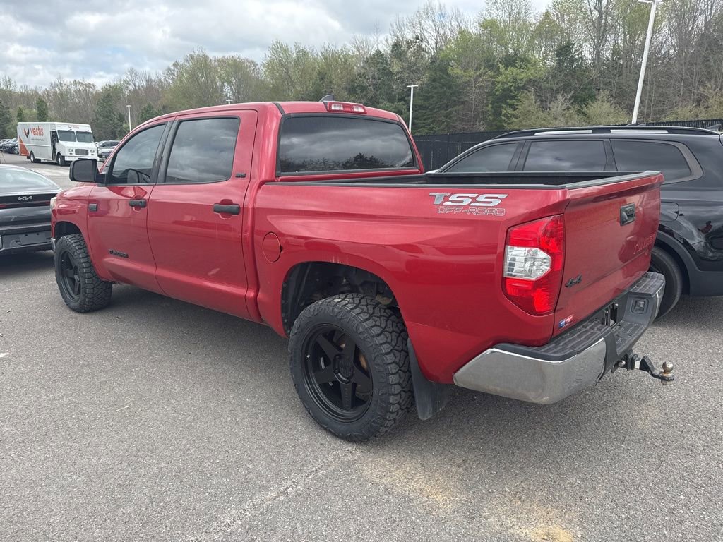 Used 2020 Toyota Tundra SR5 w/ SR5 Leather Package image 3